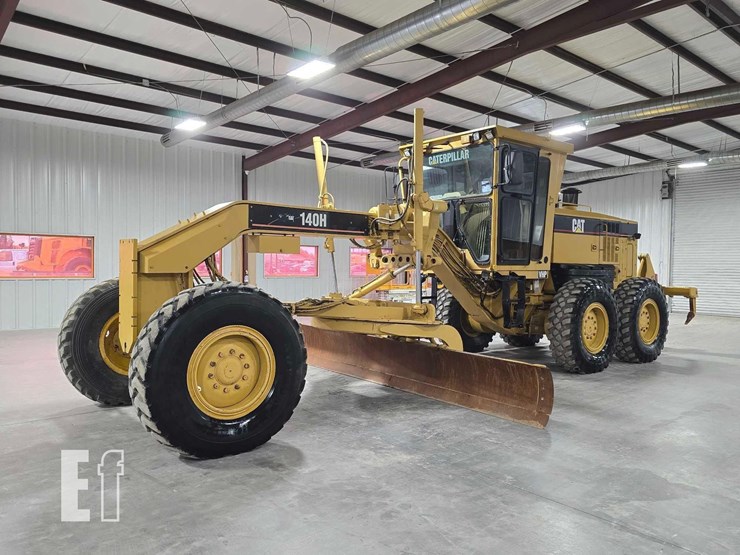 2007-caterpillar-140h-image-1