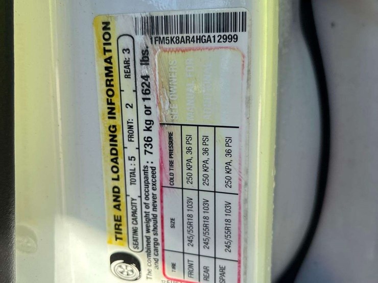 2017-ford-explorer-image-4