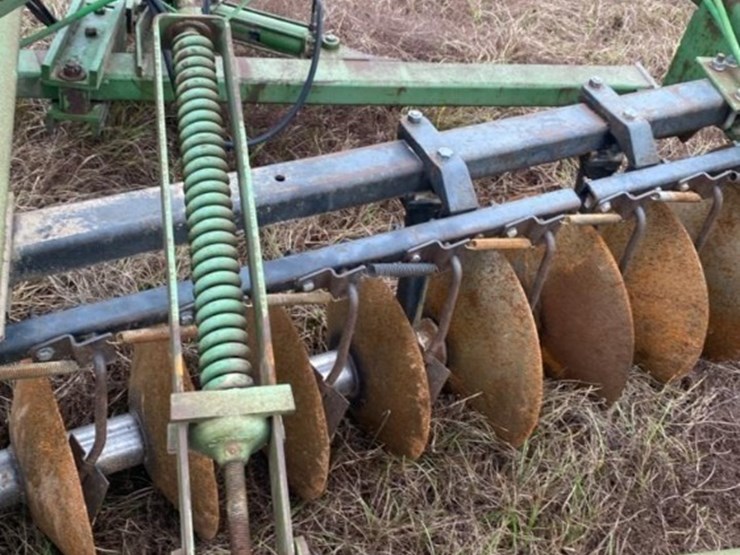 john-deere-220-image-6