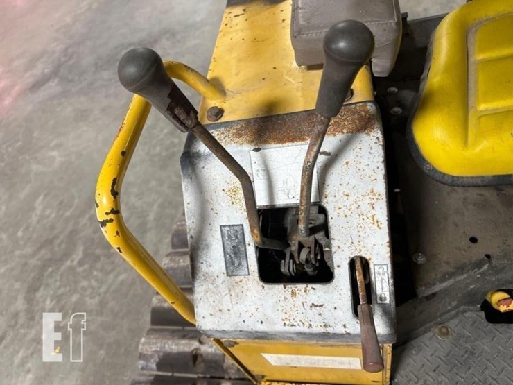 1989-komatsu-d21p-image-16