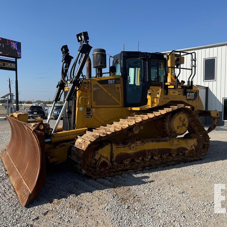 2019 CATERPILLAR D6T XW