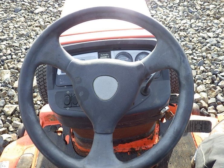 kubota-bx2230d-image-16