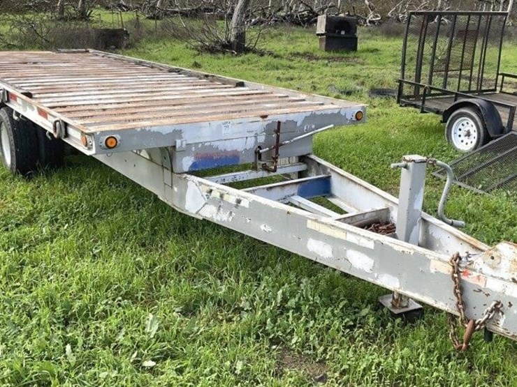 (offsite)-denair-24'x8'-12t-hd-tilt-bed-trailer-image-1