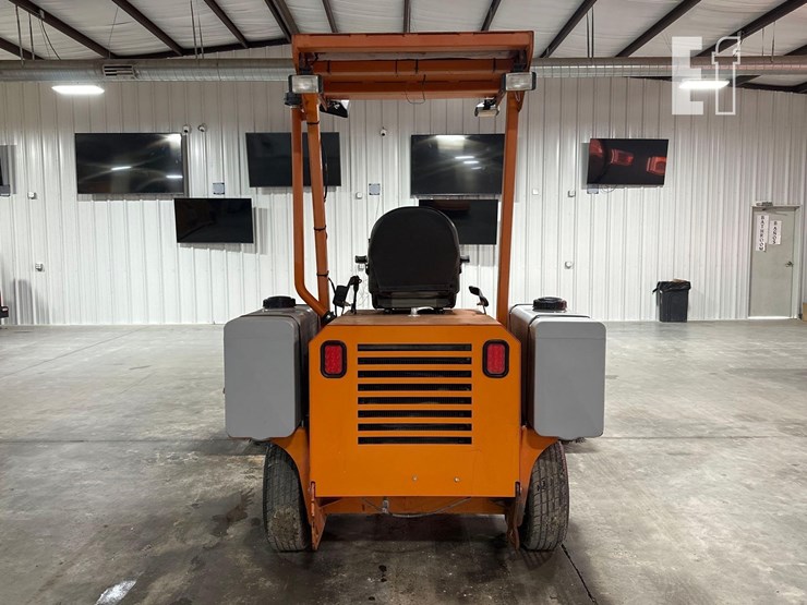 2018-broce-bw260-image-8