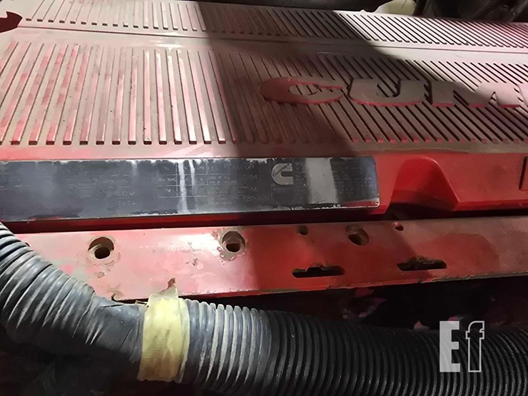 2005-international-9400-image-26