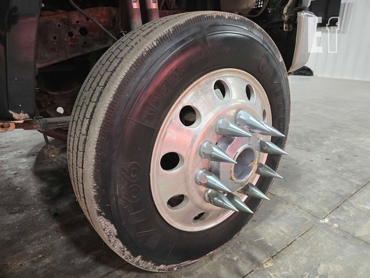 2004-ford-f350-image-18