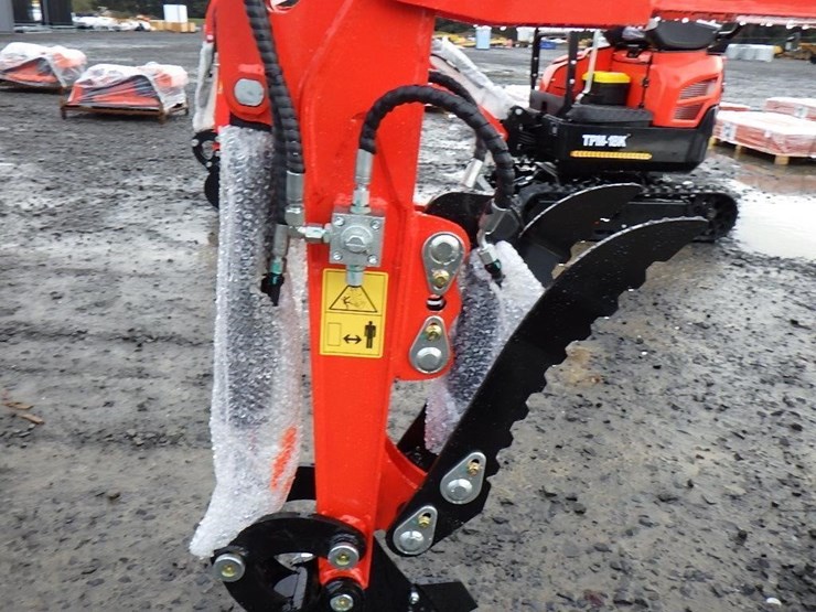 2025-tpm-tpm-18k-hydraulic-excavator-image-6