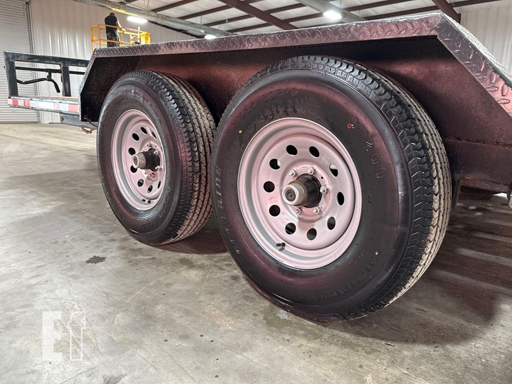 16-ft-x-7-ft-tandem-axle-equipment-trailer-image-14