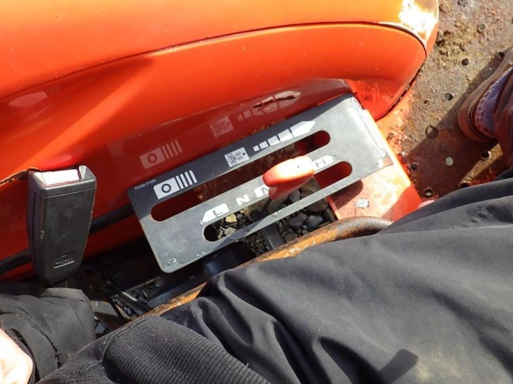 kubota-l2501-image-25