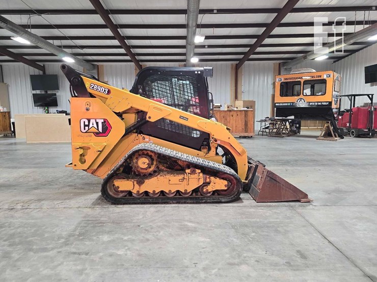 2022-caterpillar-289d3-image-6