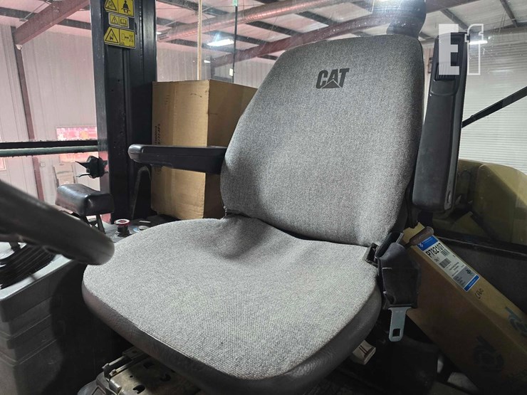 2008-caterpillar-cs56-image-14