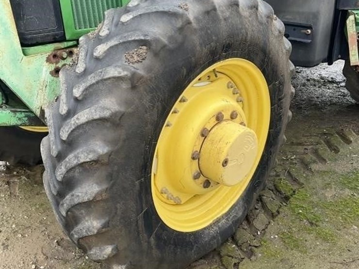 john-deere-7810-image-17