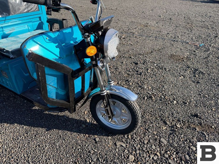 2025-ir-iret13-electric-tricycle-image-7