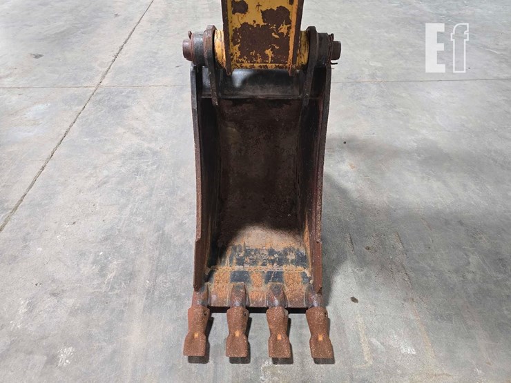 2011-caterpillar-420e-it-image-11