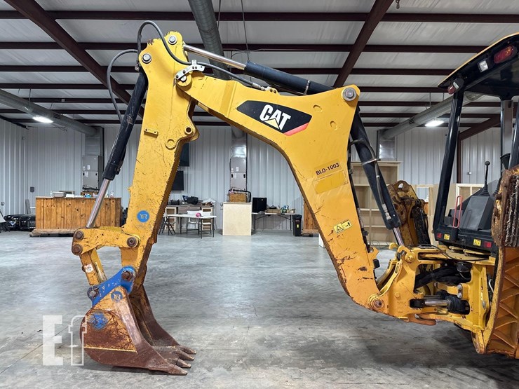 2017-caterpillar-415f2-image-16