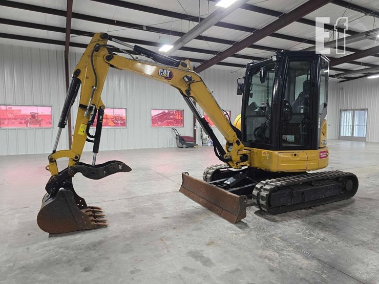 2021-caterpillar-303.5e2-cr-image-1