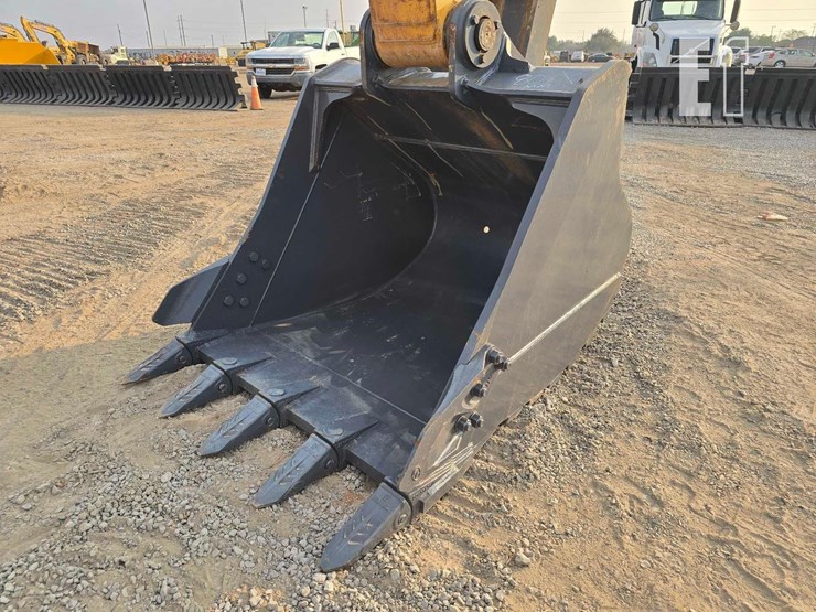 2022-xcmg-xe210u-image-9