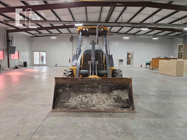 2015-deere-310l-ep-image-7