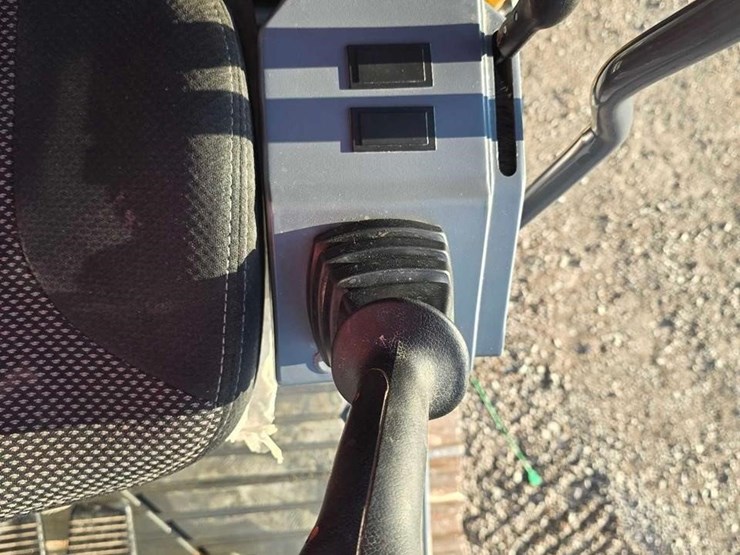 2022-xcmg-xe210u-image-21