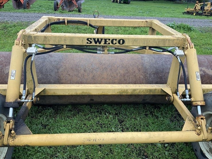 (offsite)-sweco-portable-10'-smooth-roller-image-12