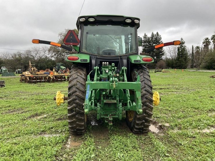 john-deere-6155r-image-8