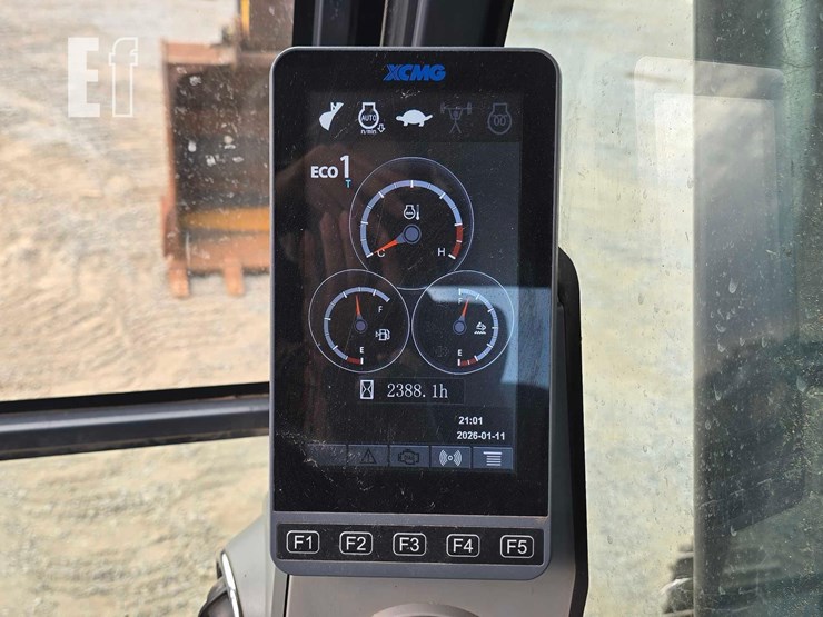 2022-xcmg-xe210u-image-19