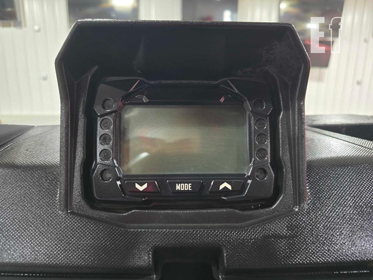 2022-polaris-pro-xd-fs-diesel-crew-image-12