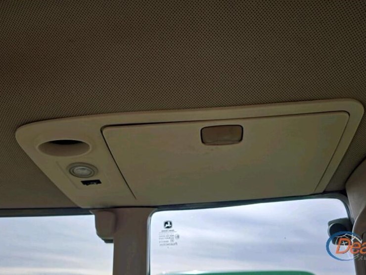 2007-john-deere-7330-image-30