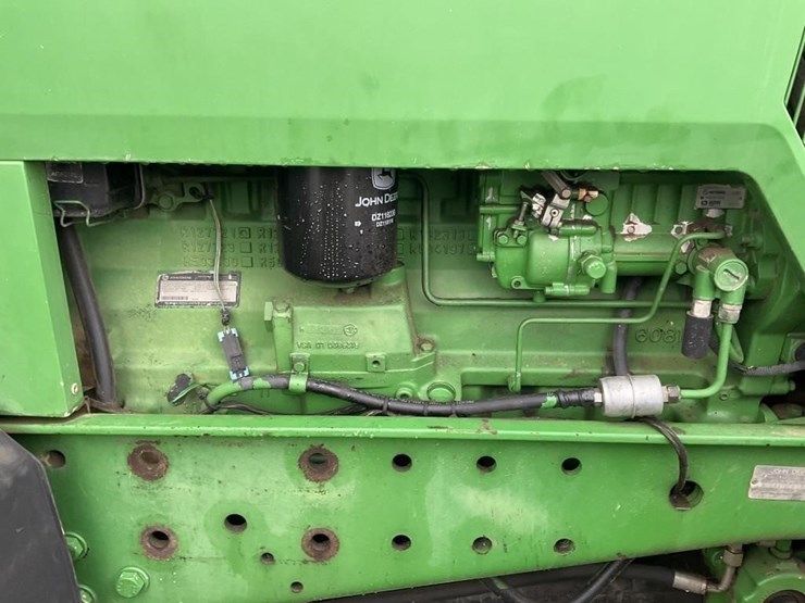 john-deere-7810-image-12