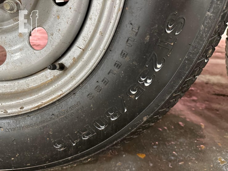 16-ft-x-7-ft-tandem-axle-equipment-trailer-image-17