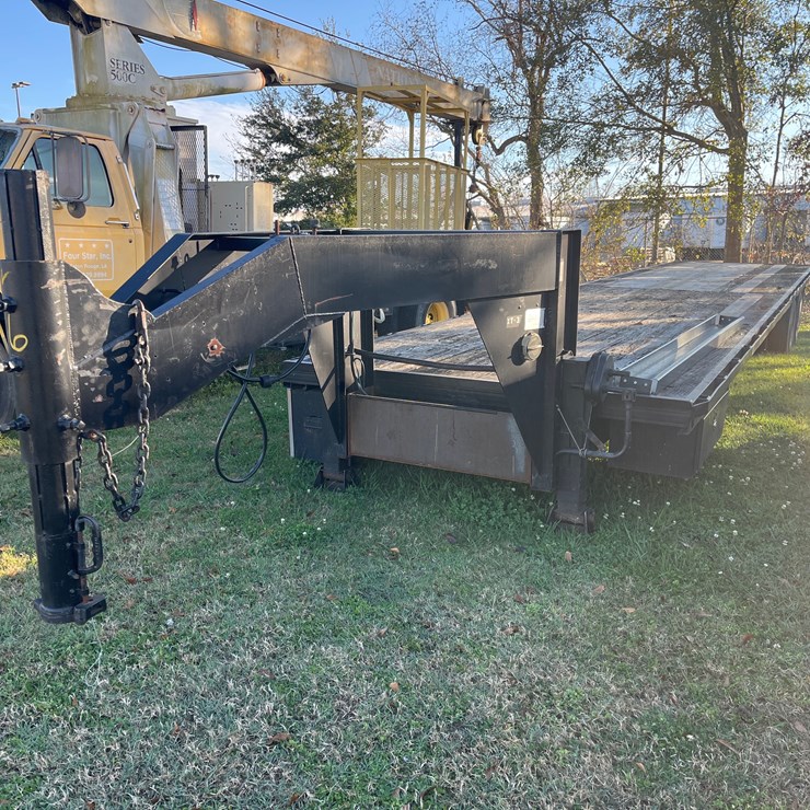 #6 • THIBS TRAILER 40FT GOOSE NECK TRAILER