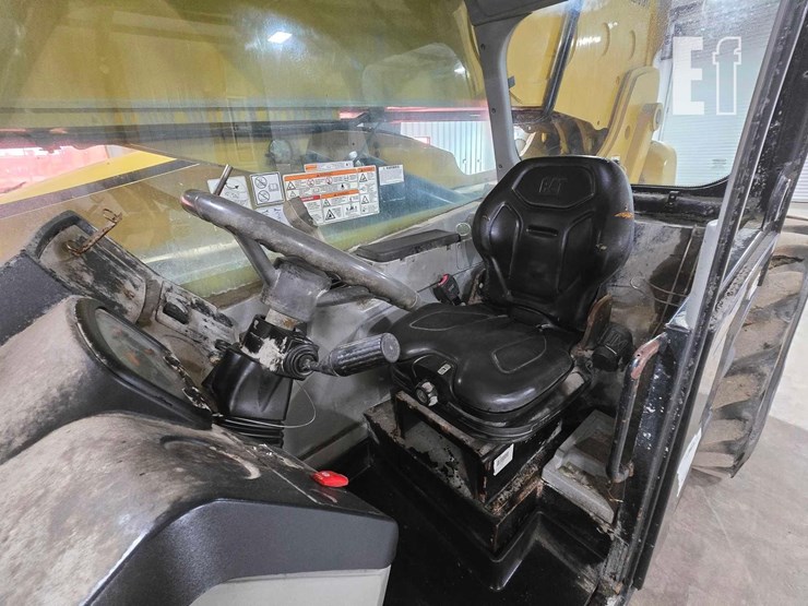 2019-caterpillar-tl1255d-image-13