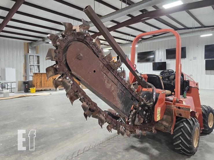 2015-ditch-witch-rt45-image-11