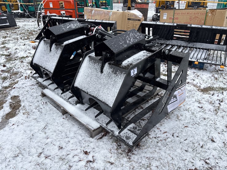 #3006-•-2025-unused-giyi-skid-steer-hollow-wood-grabber-image-1