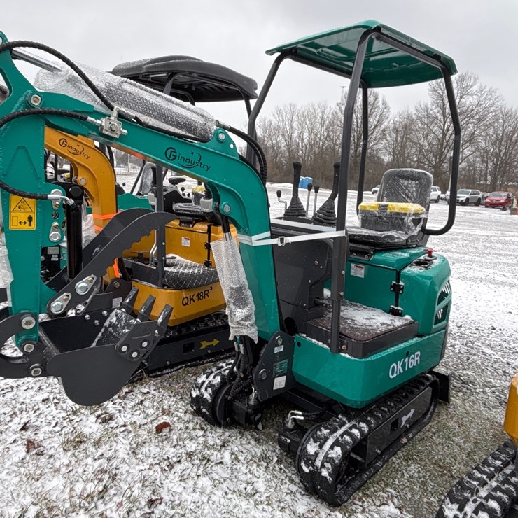 #2006 • Unused QK16R Mini Excavator