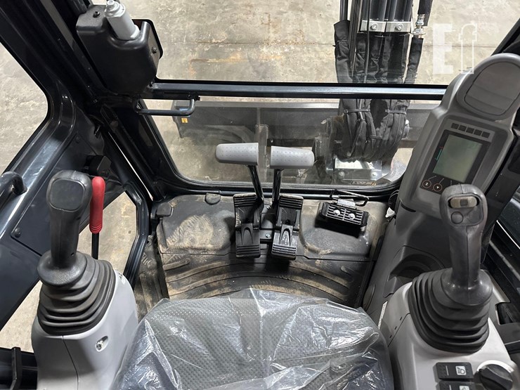 deere-35-p-tier-image-16