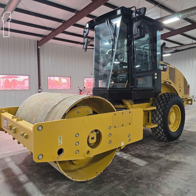 2020 CATERPILLAR CS44B