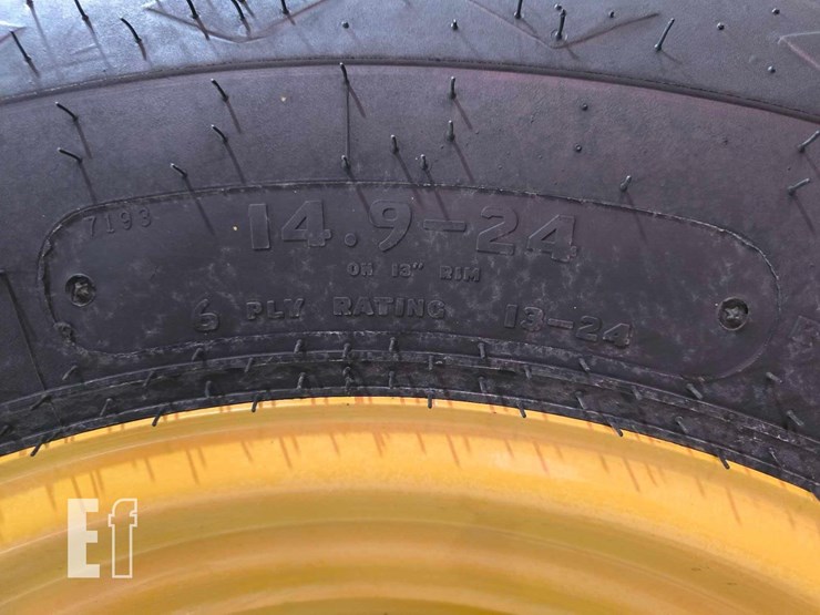 2020-caterpillar-cs44b-image-30