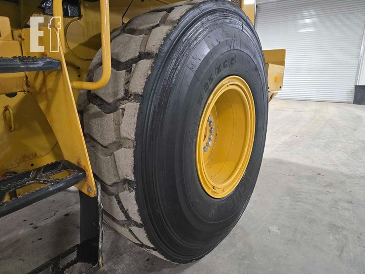 2018-caterpillar-930m-image-18