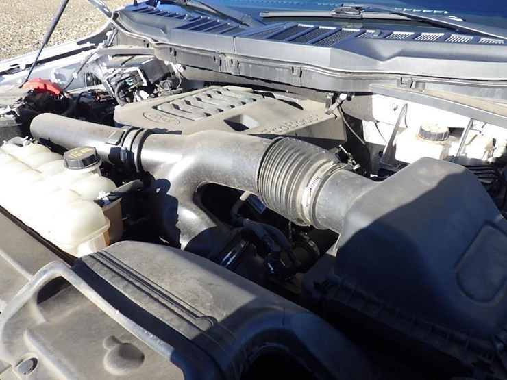 2021-ford-f150-image-11