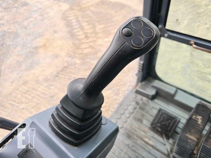 2022-xcmg-xe210u-image-18