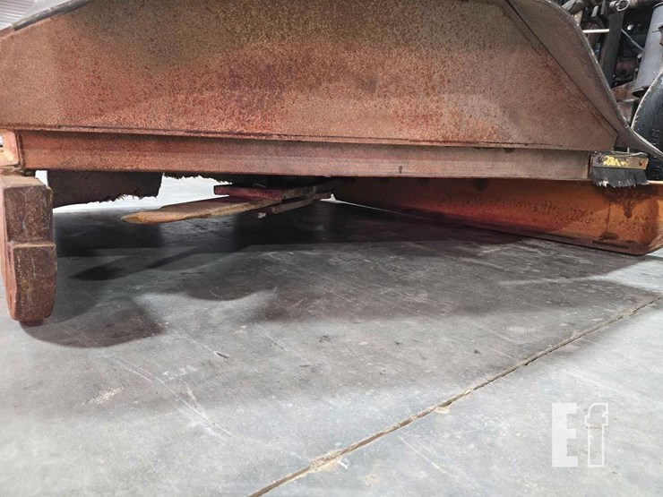 2005-massey-ferguson-5455-image-15