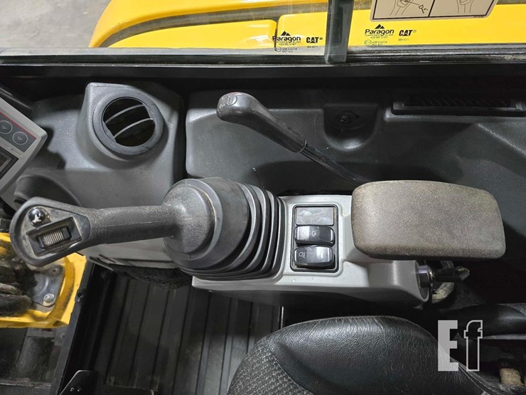 2021-caterpillar-303.5e2-cr-image-18