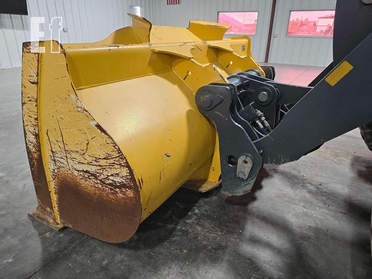 2022-deere-444-p-tier-image-12