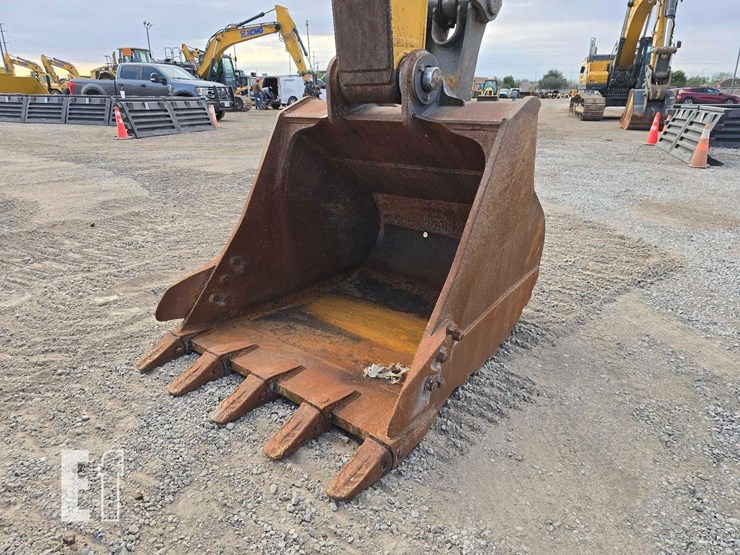 2022-xcmg-xe210u-image-9