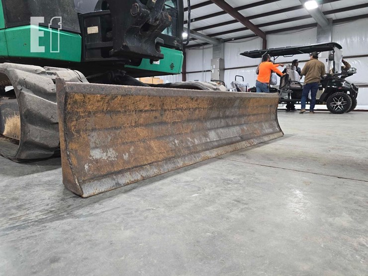 2018-jcb-85z-1-image-12