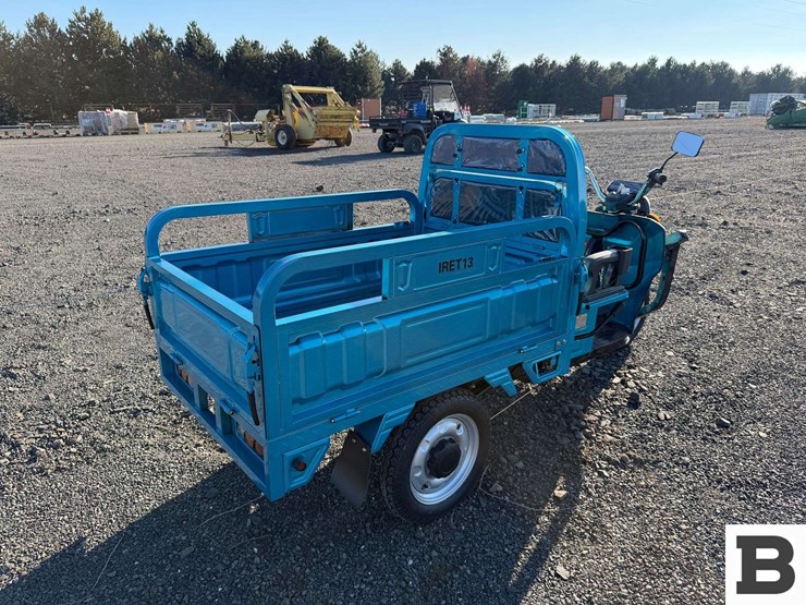 2025-ir-iret13-electric-tricycle-image-5