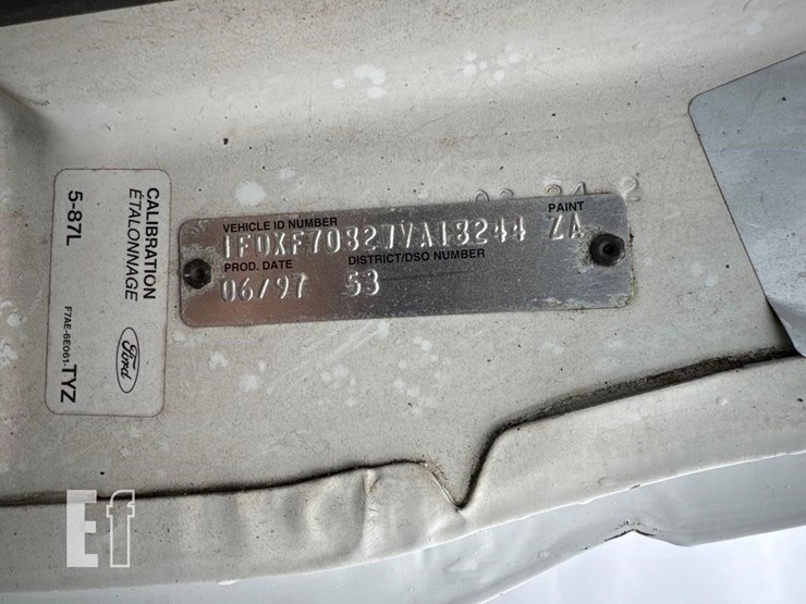 1998-ford-f700-image-18