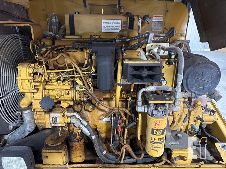 2010-caterpillar-ps-150c-image-18