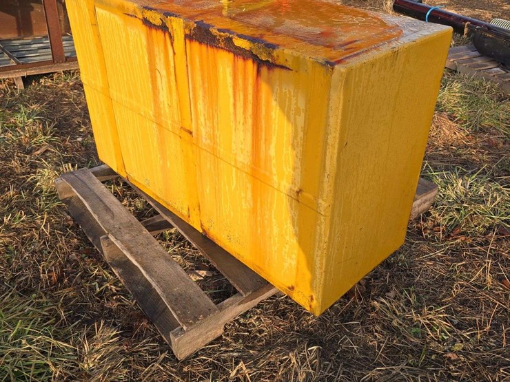 metal-fuel-tank-48"lx18"wx28"h-image-1